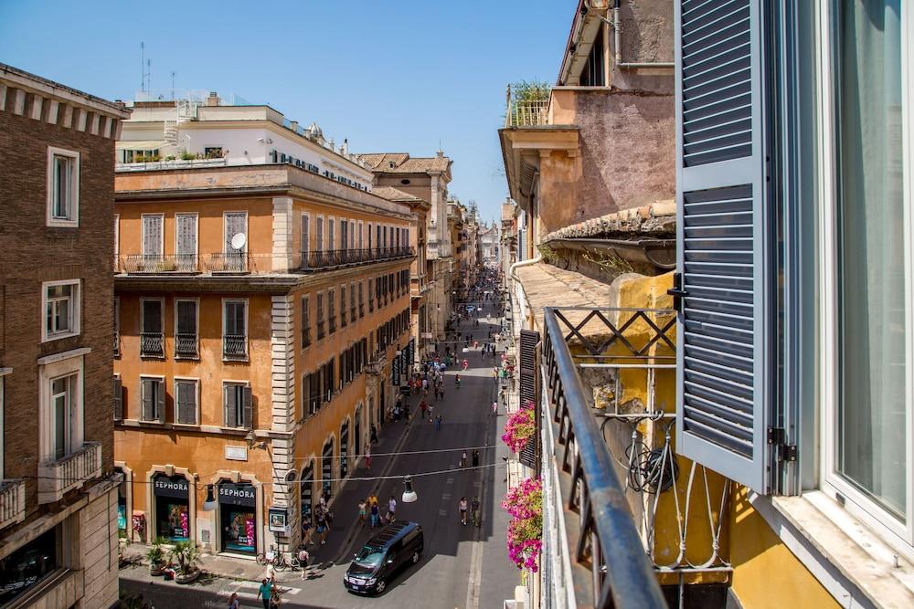Stay Inn Rome Via Del Corso Exterior photo