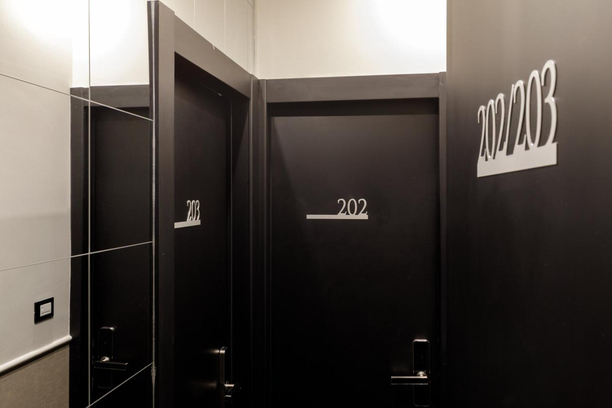 Stay Inn Rome Via Del Corso Exterior photo